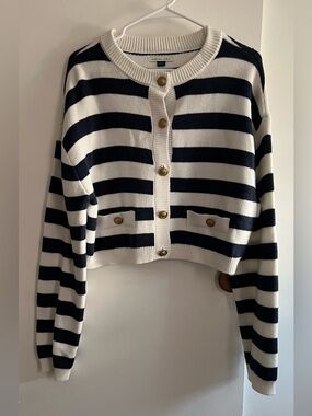 American Eagle Outfitters Navy and White Striped Cropped Cardigan Sweater